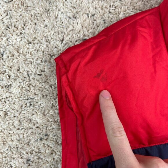 U.S. Polo Assn Puffer Vest XL Red Navy Blue Full Zip Winter Weather Warm - Picture 8 of 9